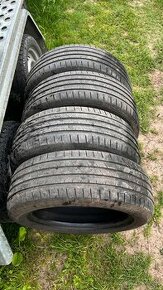 Sada pneu 195/55 r16