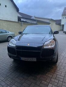 Porsche cayenne 4,5i v8 - 1