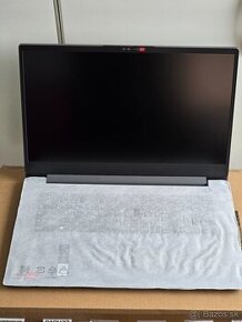 Lenovo IdeaPad 3 17ALC6