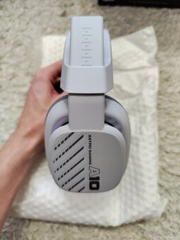 Logitech Astro A10 - 1