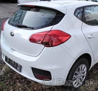 Kia Ceed 1.4 2017 predám ZADNÝ BLATNÍ, DVERE, MOTOR G4LC,