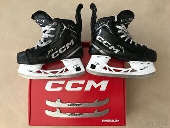 Korcule CCM XF80 Junior vel. 35,5