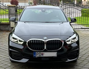 BMW 116i ,F40 ,r.v.2021 , 48000km ,v záruke - 1