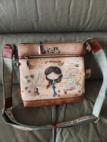 Anekke kabelka crossbody Pace & love