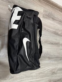 Nike sportova taska