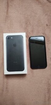 Predám iPhone 7 maxi malna kapacita 97 cena je 85