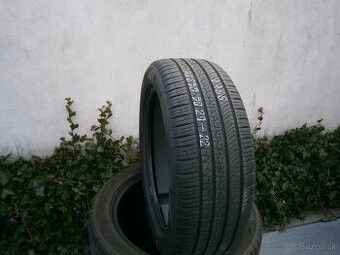 Predám 4x celoročné pneu Pirelli 235/50 R20 104WXL