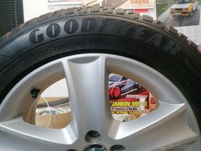 Goodyear Zimná 205 55 16 - 1