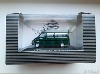 Mercedes-Benz Sprinter - 1:83