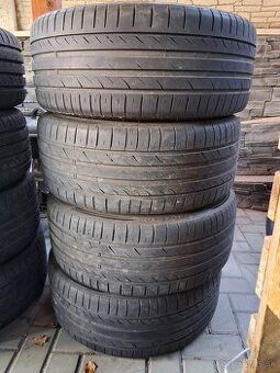 Predám 4 kusi letných pneu  s rozmerom 225/40R18