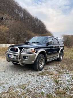 Mitsubushi pajero sport 2,5 TDi