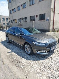 Ford mondeo vignale - 1