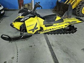 Ski-doo summit 800R