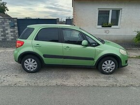 Suzuki SX4 - 1