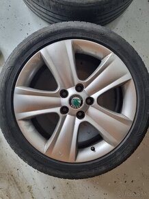 ALU Škoda R17 5x112 225/45 letné