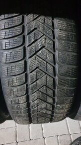 Pirelli Scorpion 255/50R19 107 V, zimné.