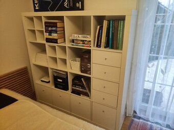 ikea kallax 4x4 biela