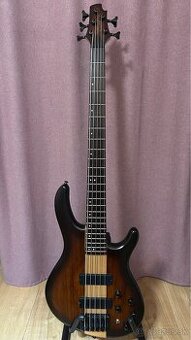 Basgitara Cort C5 Plus