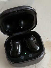 slúchadlá Samsung Galaxy Buds Live