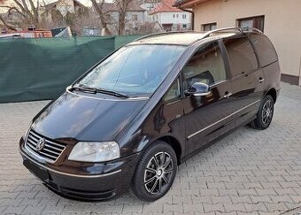 Volkswagen Sharan 2.0TDI 103kw M6 r.v.2008