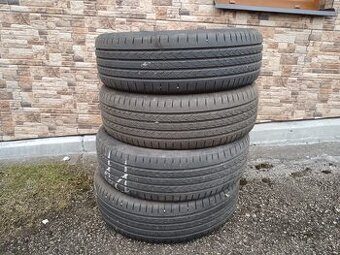 Letné pneumatiky Continental 215/60 R17