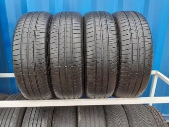 215/65R17 Letné pneu Falken 2021