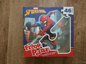 Marvel Spiderman puzzle na podlahu