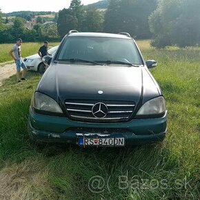 Mercedes