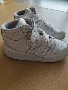 Adidas Forum - 1