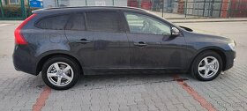 Volvo V60, 2,0 d, 2018, Momentum, kombi 2,0 diesel,