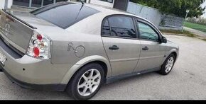 Predam opel vectra 2.0 nepojazdne