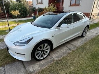 TESLA MODEL 3 Long Range Dual Motor4x4 361 KW, LED, NAVI,KAM