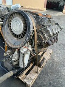 T 815 motor 8 v - 1