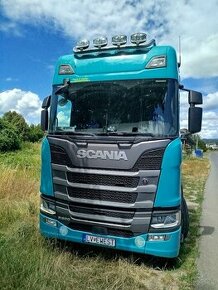 Scania R500 HÁKOVÝ NAKLADAČ