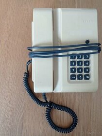 Telefon - pevna linka