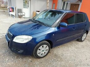 Skoda Fabia 2 1,2htp 47kw Nahradne diely farba modra,