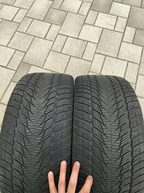 Pneumatiky 235/35 r19 - 1