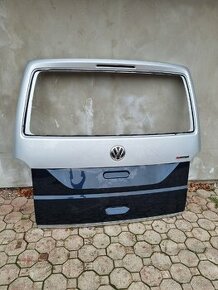 VW MULTIVAN TRANSPORTER T6 15- ZADNÉ KUFROVÉ DVERE

