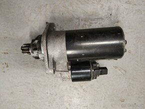 Starter Bosch 0 001 125 048 ,02M 911 023F , VW, Skoda, Ford - 1