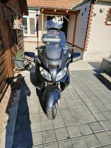 Suzuki Burgman 650i exekutive - 1