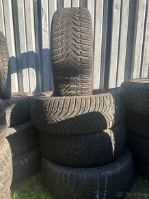 Predam 215/55 R16 zimne pneumatiky