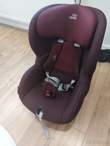 Detska autosedacka BRITAX ROMER TRIFIX 2 I-SIZE