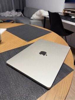 MacBook Air M2 24GB 1 TB