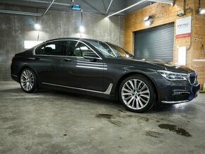 BMW rad 7 730d A/T