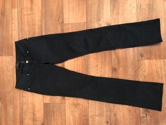 GUESS originál black damske rifle S/M