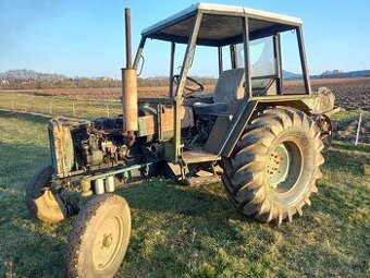 Predám traktor ZETOR stvorvalec, bez TP a ŠPZ.   Traktor poj - 1