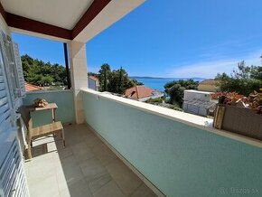 CHORVÁTSKO Hvar  - 3izbový apartmán len 50m od mora