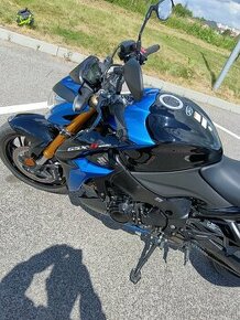 Suzuki GSX- S1000