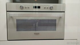 Hotpoint MD 764 DS HA mikrovlnka 31 litrov