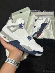 Air Jordan 4 Midnight Navy